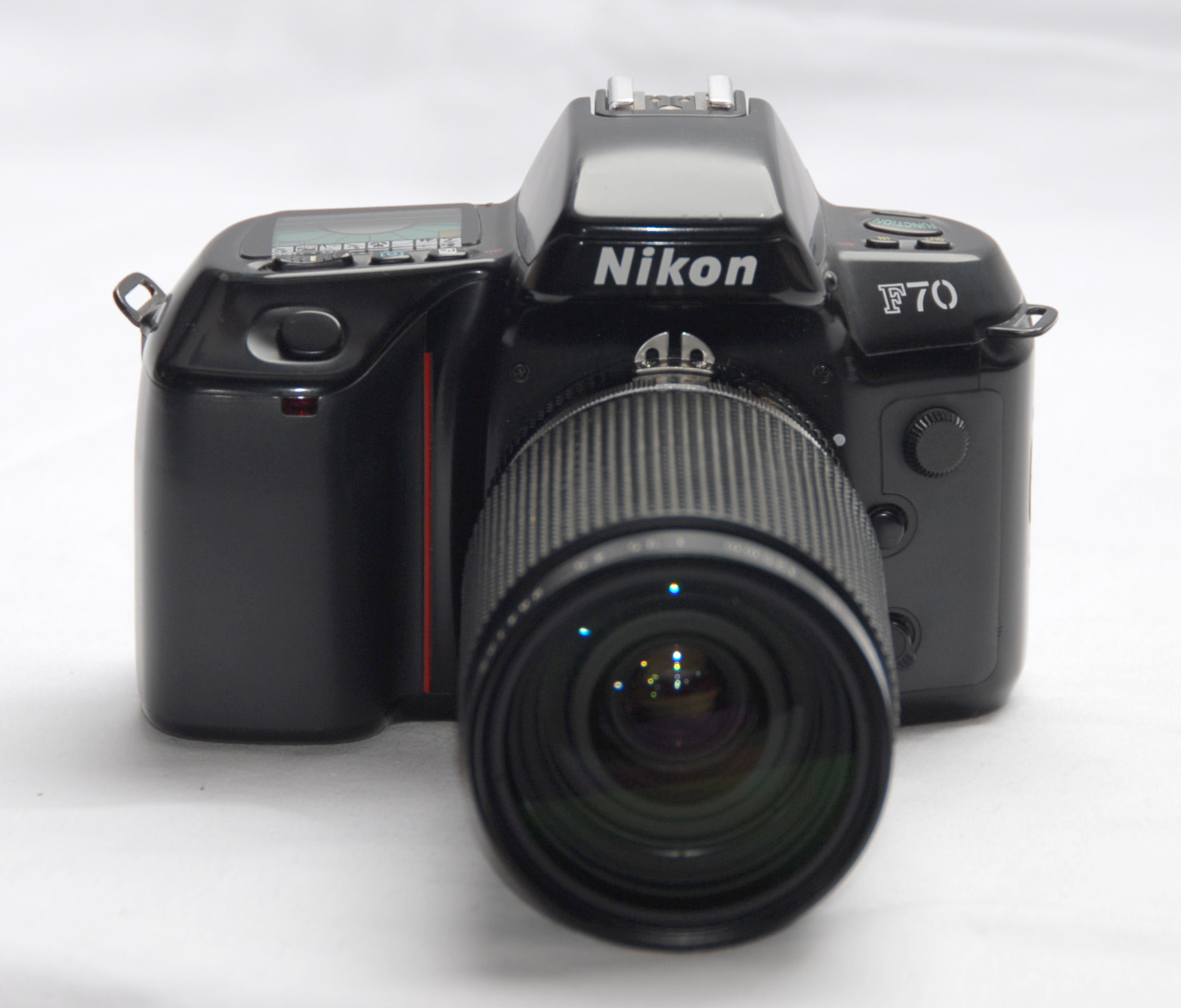 Nikon F70